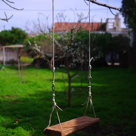 Garden House * Amarynthos