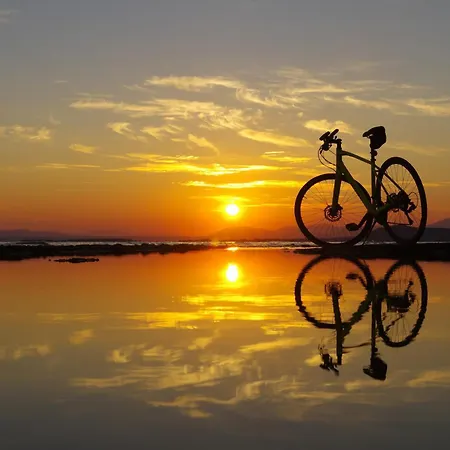 Garden House Feriehus Amarynthos